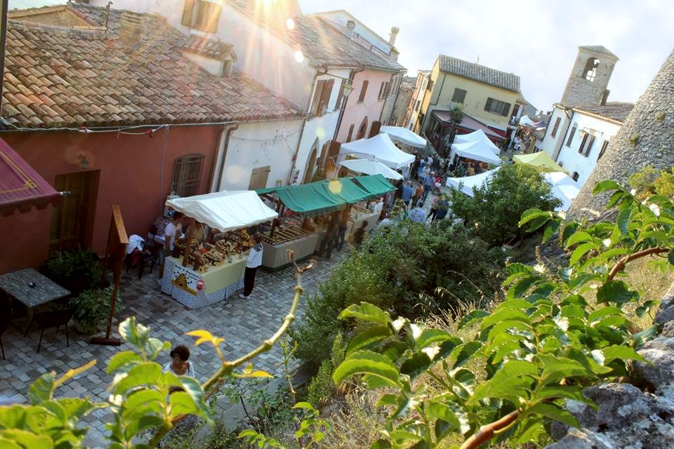 festa-del-miele-montebello